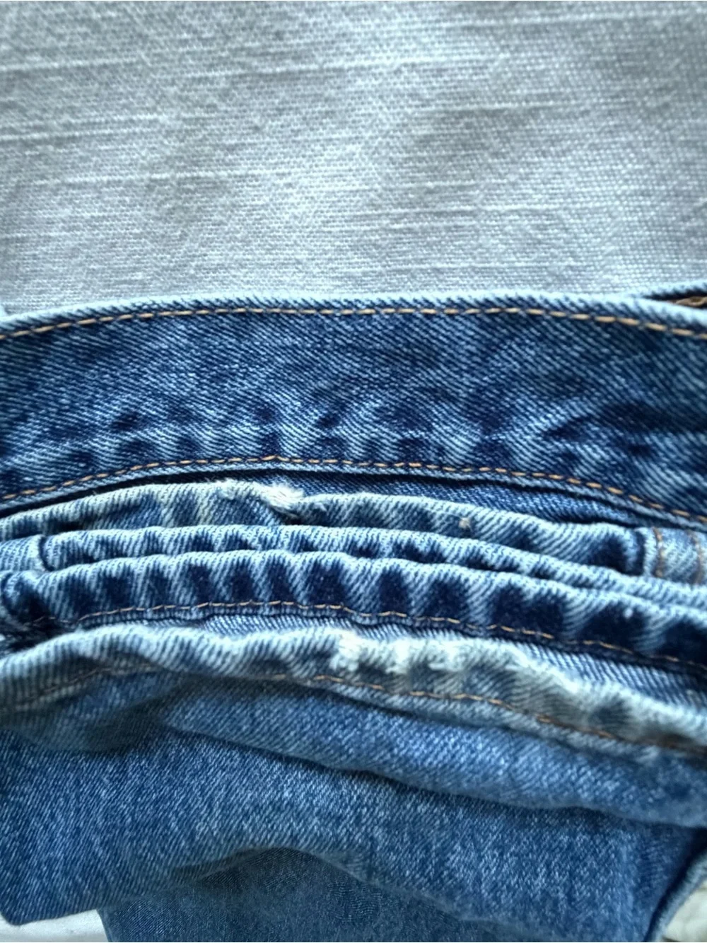 Levi's 505 Jeans Mens 34x30 Blue Straight Leg Denim Medium Wash Classic Fit